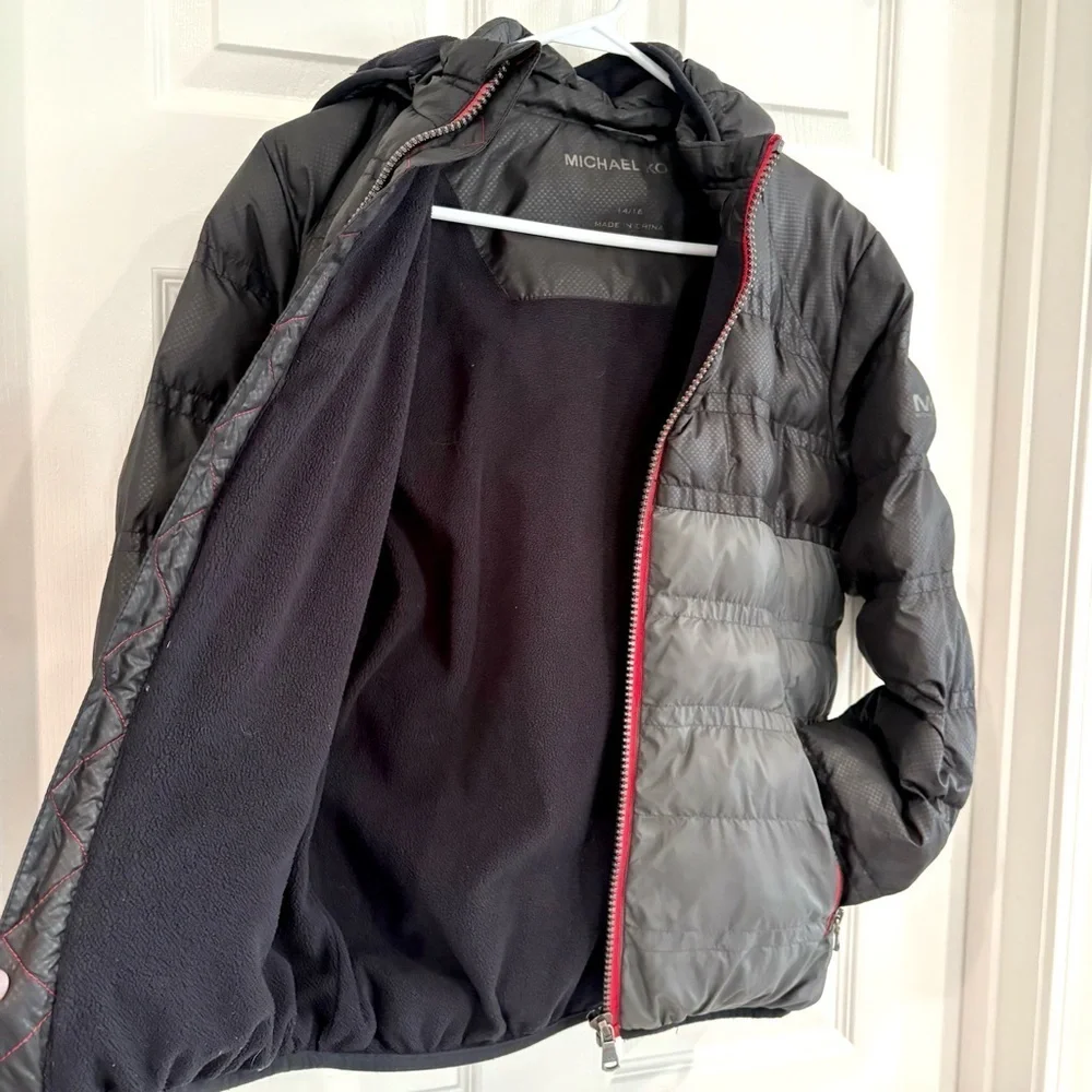 Michael Kors Puffer Zip Up Hood Gray Black Winter Jacket Coat Boys 14/16 Pocket